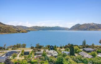 28 Flora Dora Parade, Lake Hawea