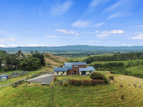 660 Quine Road, Tahuna