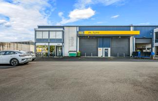 Rosebank’s finest, invest or occupy 