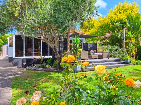 24 Maxwell Avenue, Durie Hill