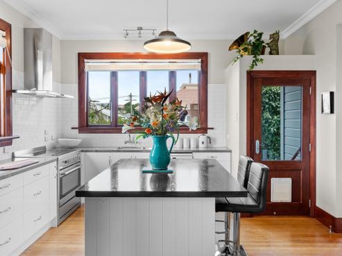 20 Tainui Road, Tainui