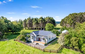 260 Kaiwhaiki Road, Parikino