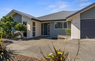 39 Sanctuary Drive, STOKE