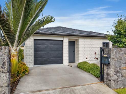 4B Lillian Place, Orewa