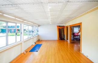 Versatile Albany Studio - Available Now