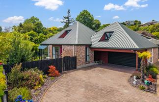 4 Libra Place, Kawaha Point