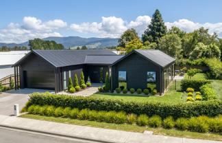 4 Cotterville Crescent, Greytown