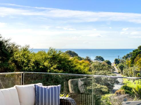 12 Victoria Road South, Onetangi