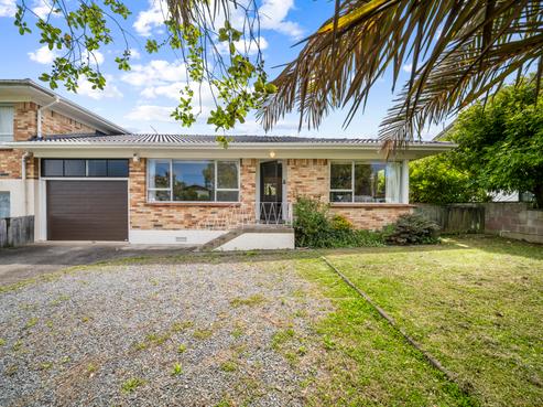2A Ravenwood Drive, Forrest Hill