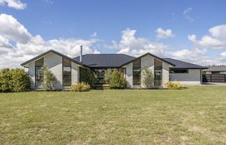14 Braeburn Crescent, Swannanoa