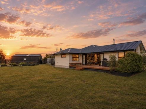 14 Braeburn Crescent, Swannanoa