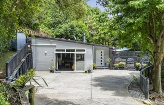 54 Pyes Pa Road, Pyes Pa