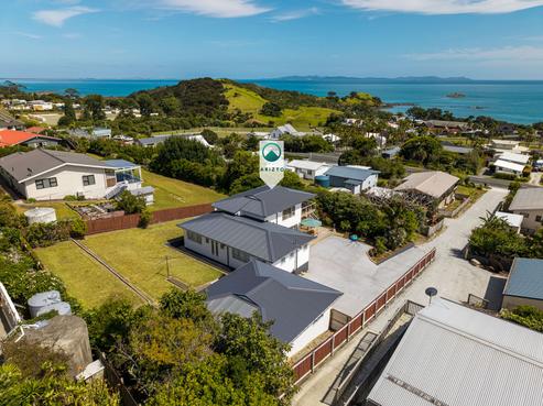 204 State Highway 10, Coopers Beach