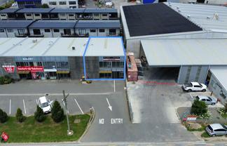 Versatile Industrial Unit | Retail or Trade Use