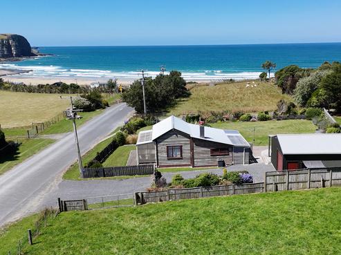 210 Jacks Bay Road, Owaka