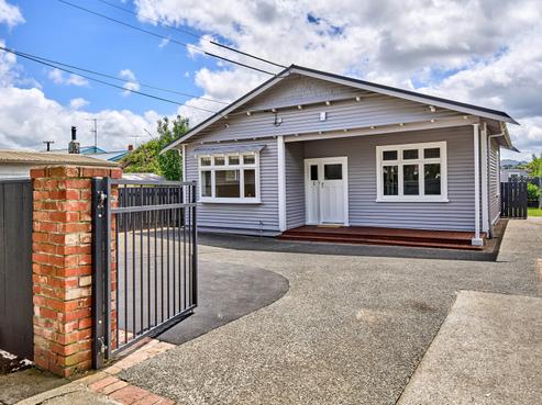 1 Malone Road, Waterloo