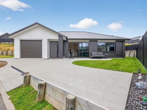 12 Rewarewa Way, Timberlea
