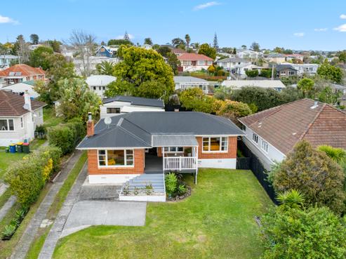 39 Sherwood Avenue, Te Atatu South