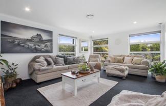 2 Gleneagles Drive, Katikati