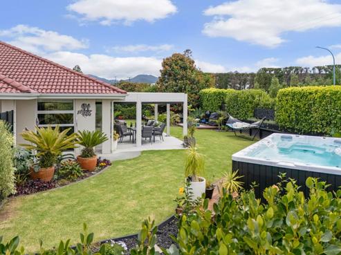 2 Gleneagles Drive, Aongatete