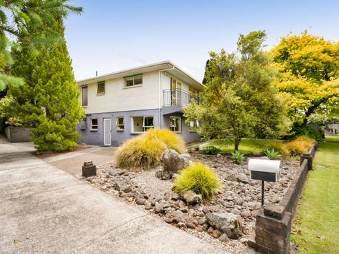 39 Oberon Street, Stratford