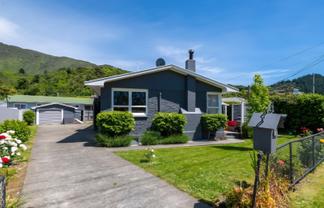 27 Kent Street, Picton