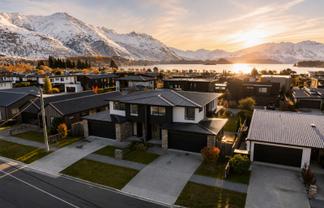 45 Tenby Street, Wanaka