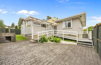 14 Chilcott Road, Henderson