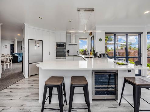 28 Earnslaw Crescent, Clover Park