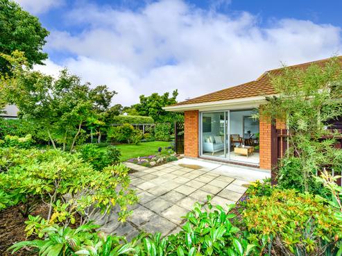 2/7 Camberwell Place, Avonhead
