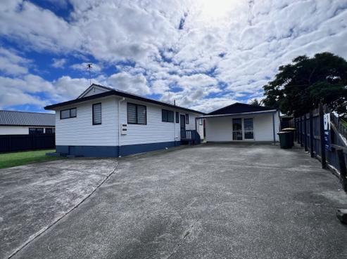 8 Jodie Place, Flat Bush