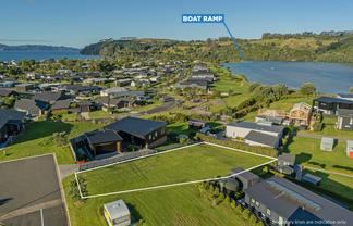 4 Joyce Harsant Place, Cooks Beach