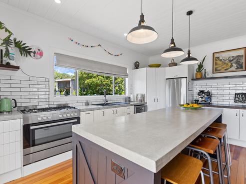 826 Mokau Road, Uruti