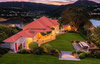 11 Trelissick Crescent, Ngaio