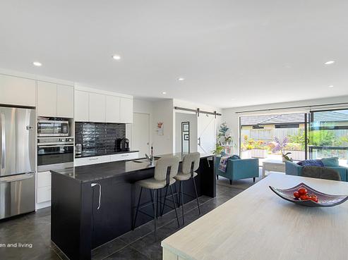 8 Waimarie Way, Thames