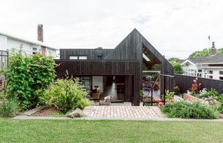 20 Gilbert Street, New Plymouth Central