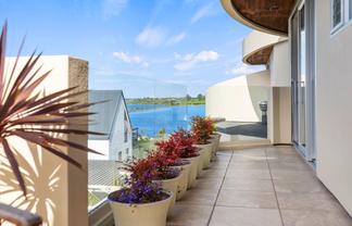 3/14 First Avenue, Avenues