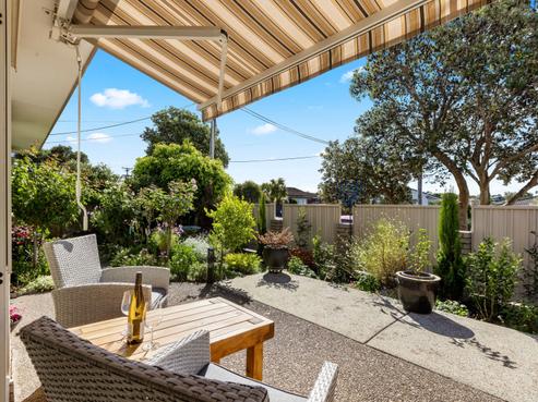 1/42 Bay Street, Red Beach