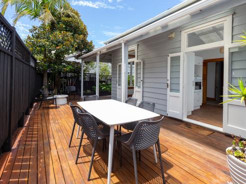 2/42 Ashby Avenue, Saint Heliers