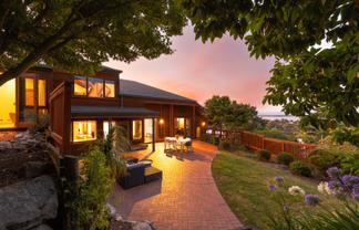 11 Penny Lane, Richmond