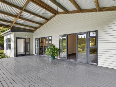 327 Awai Road, Tarurutangi