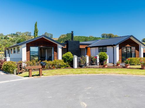 5 Anscombe Close, Mosgiel