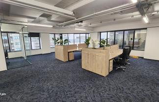 Modern 327 sqm Office in Prime CBD Spot