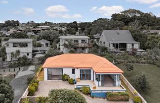 15A  Rimu Road, Stanmore Bay