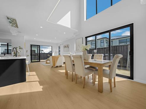 26 Seagreen Avenue, Rosehill