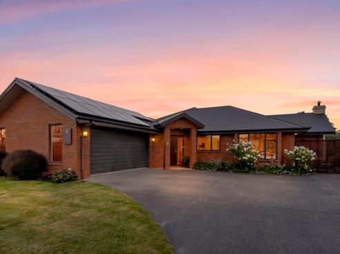 5 Rooney Place, Aidanfield