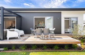 215A Ocean Road, Whangamata