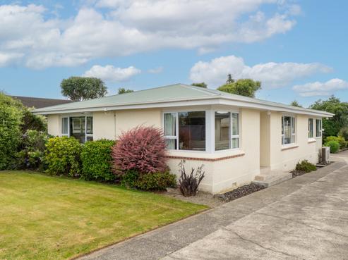 48 Helmsdale Street, Waverley