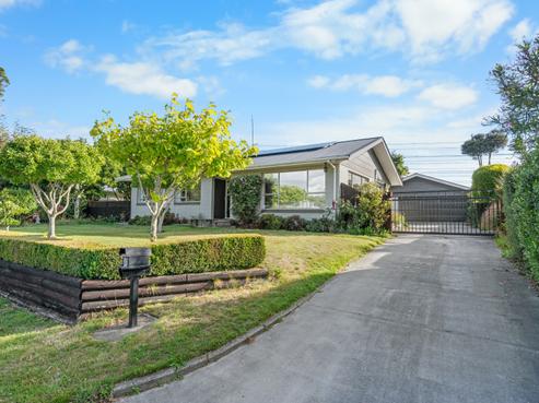 37 Vanguard Drive, Broomfield