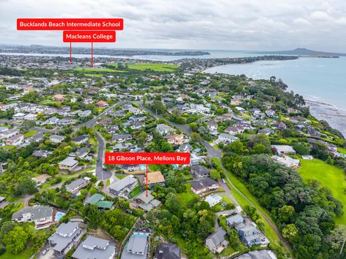 18 Gibson Place, Mellons Bay